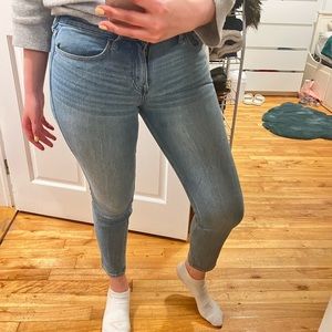 The most flattering jeans